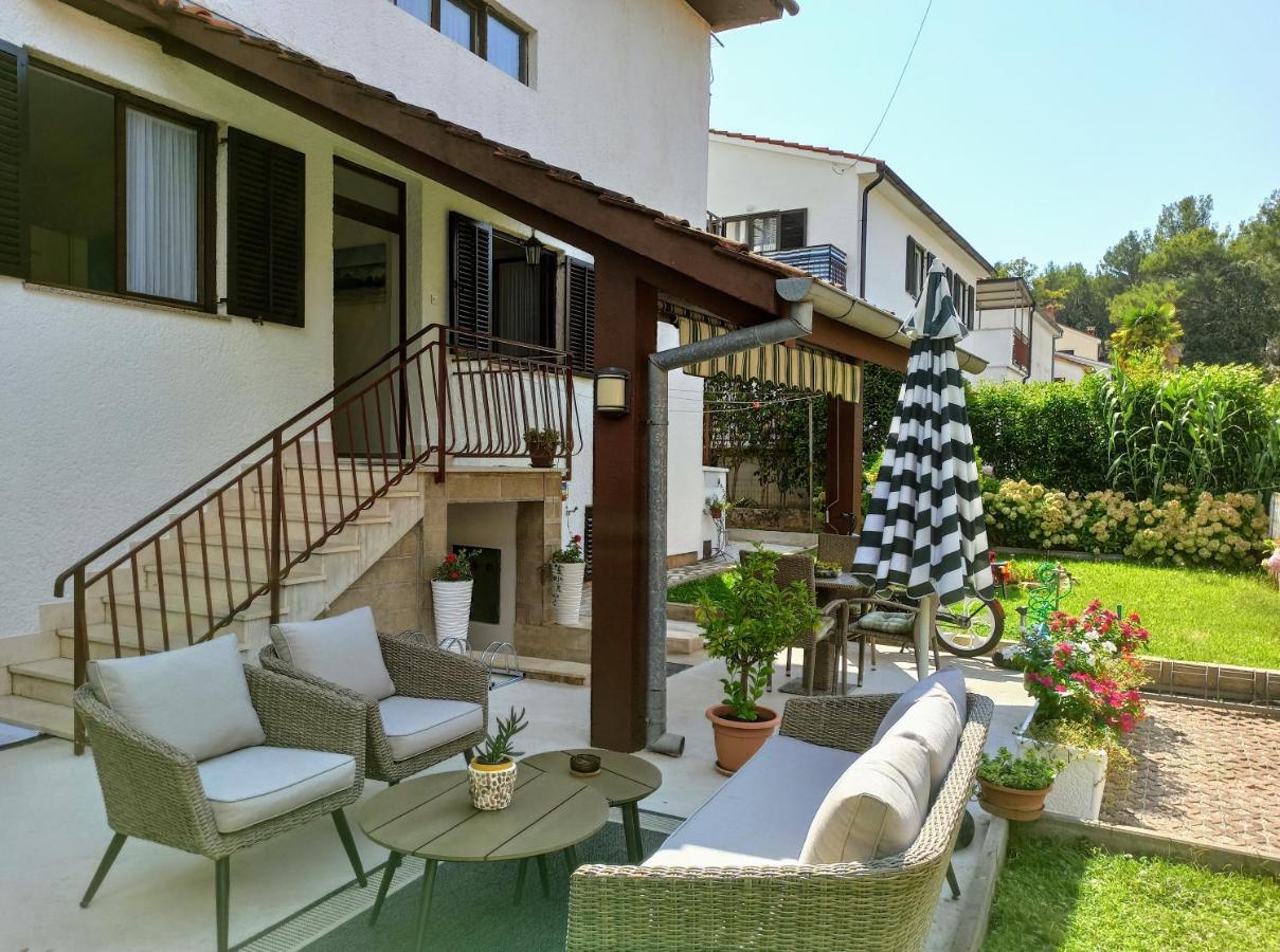 Apartments Villa Katana Пореч Екстериор снимка