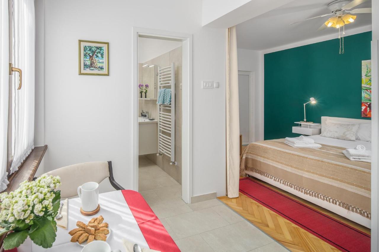 Apartments Villa Katana Пореч Екстериор снимка