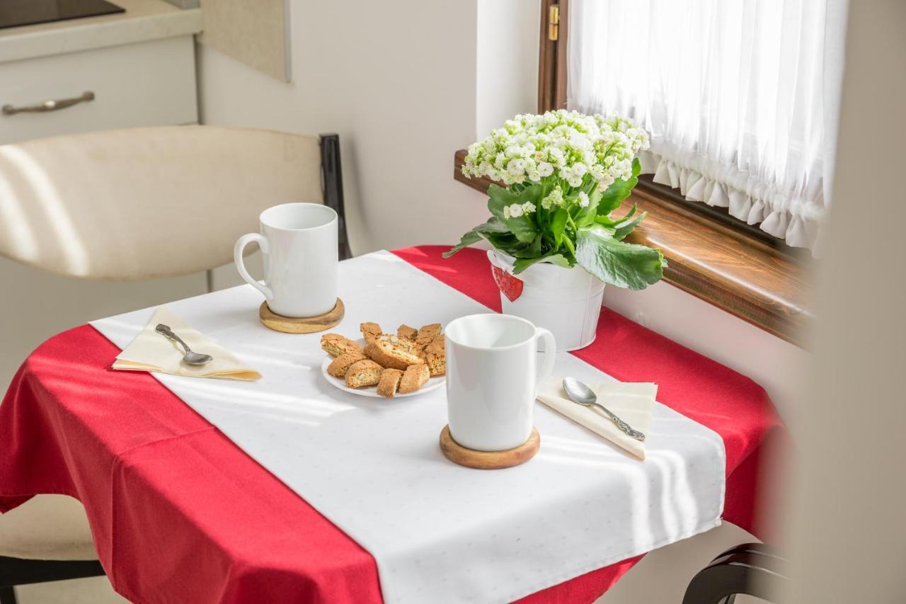 Apartments Villa Katana Пореч Екстериор снимка