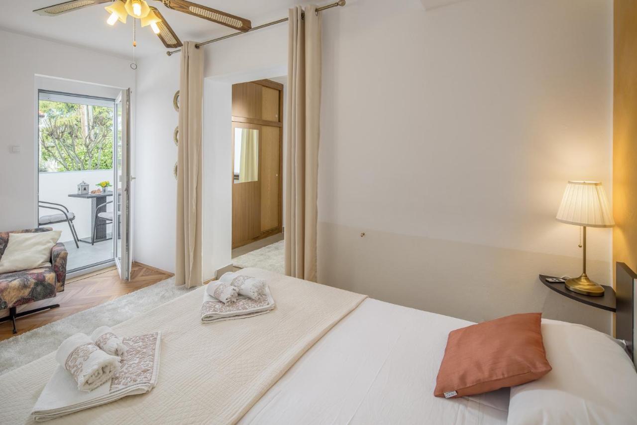 Apartments Villa Katana Пореч Екстериор снимка